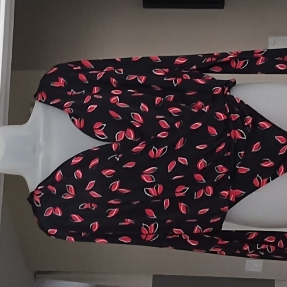 EXPRESS long sleeve bodysuit size M